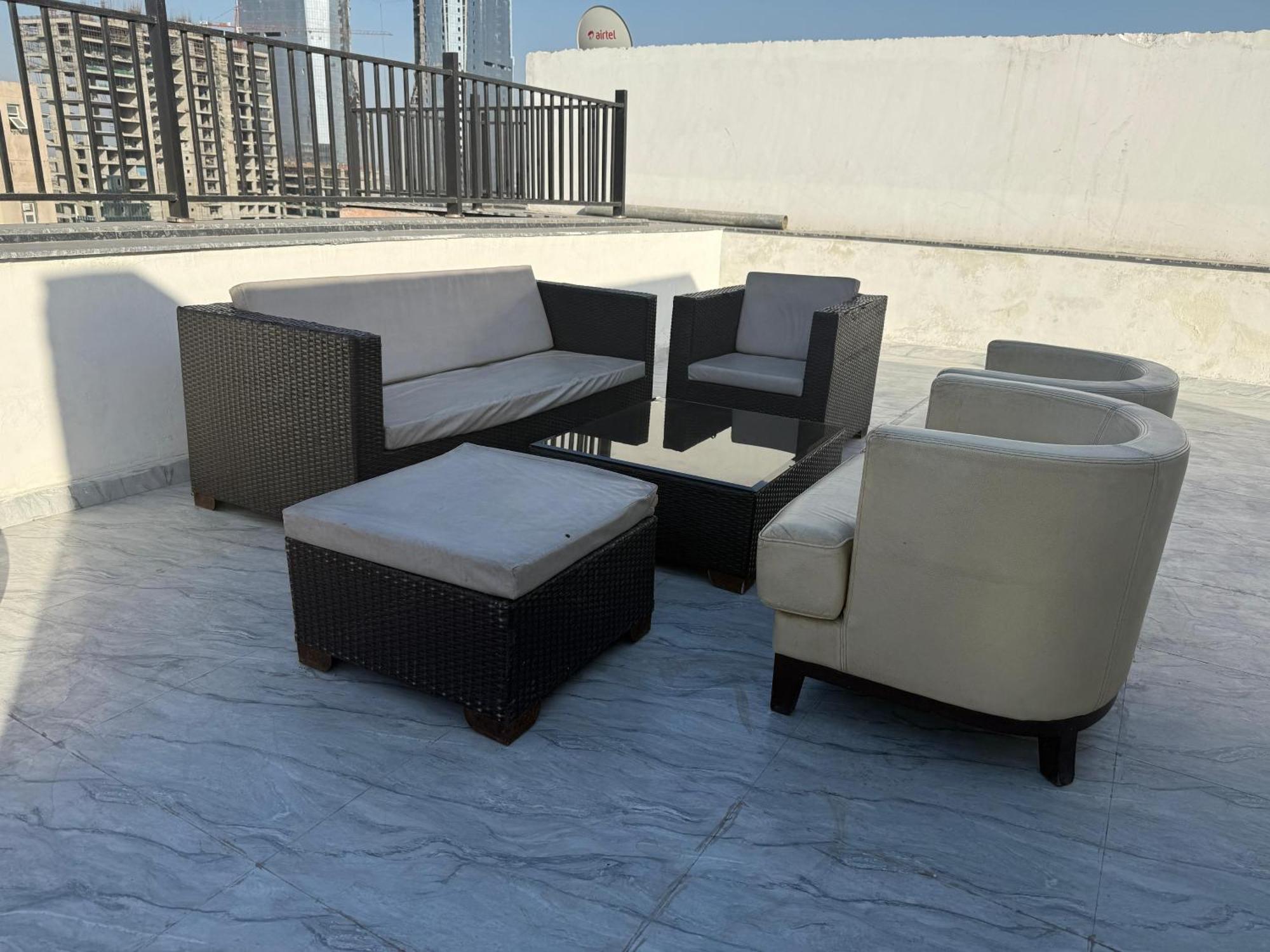 Sky Villa With Private Pool Noida Exterior photo